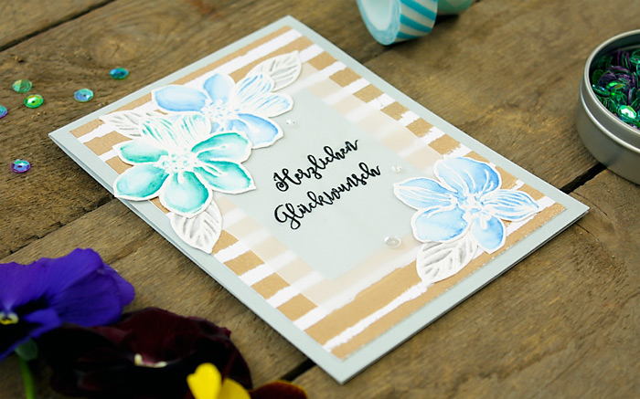 wieesmirgefaellt.de | Golden Birthday card with blossoms | Altenew Wild Hibiscus